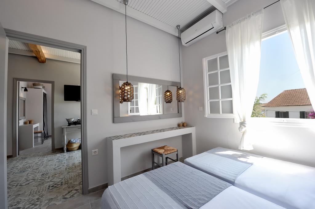 Alia Luxury Apartment Gaios Exterior foto